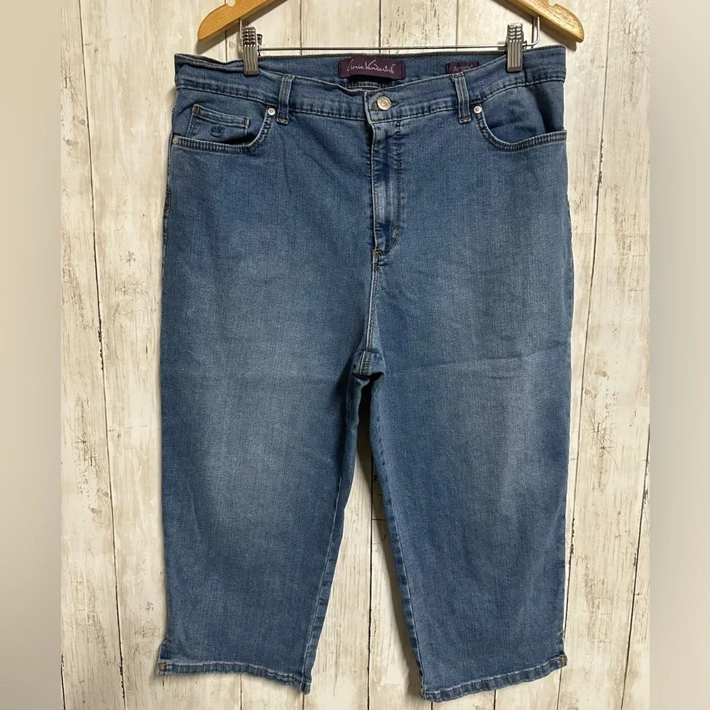 Gloria Vanderbilt Amanda Cropped Jeans Size 16 - Picture 1 of 6